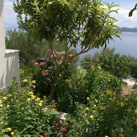 Apartment By The Sea Pisak, Omis - 2750 Pisak