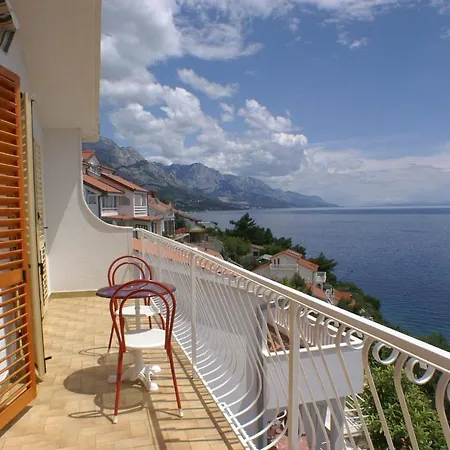 Apartment By The Sea Pisak, Omis - 2750 *