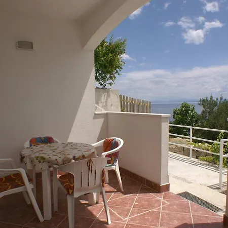 By The Sea Pisak, Omis - 2750 Apartment *